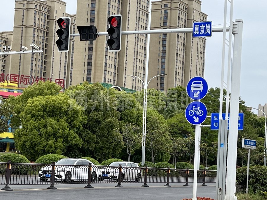 交通信號(hào)燈的特點(diǎn)是什么？全面了解這種產(chǎn)品